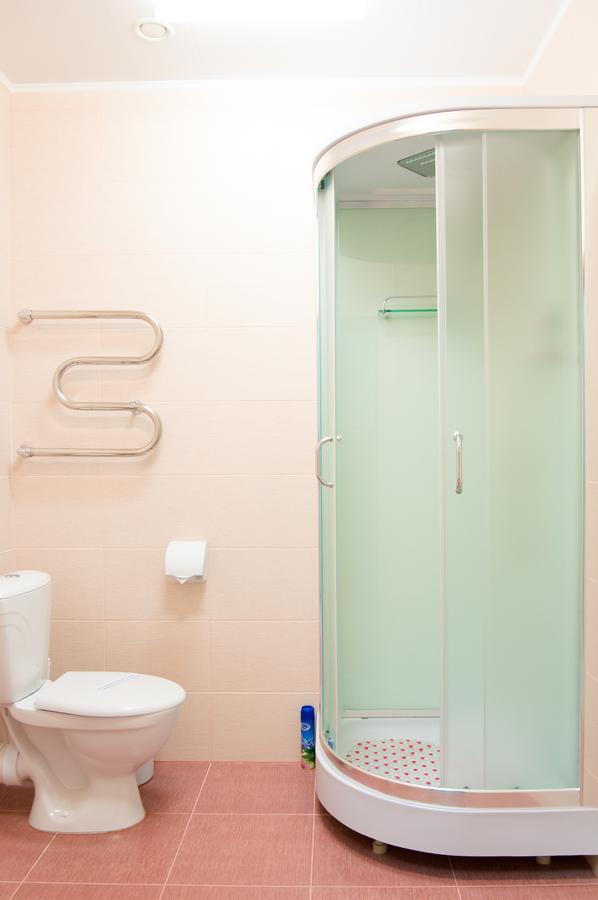 Avenue Hotel Zaslawye Rom bilde